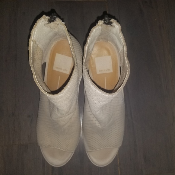 Worn once Dolce Vita summer booties open toe bone - Picture 3 of 8